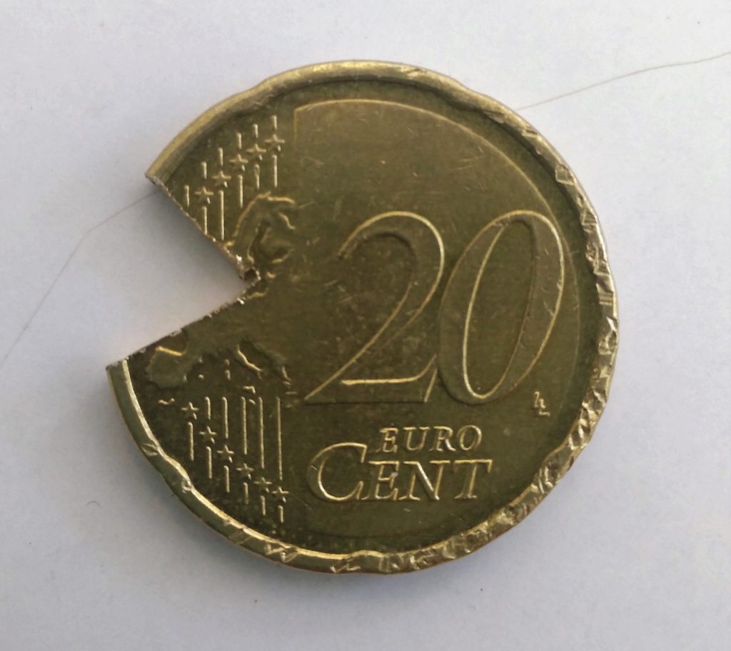 » The amount of copper in a coin CMA